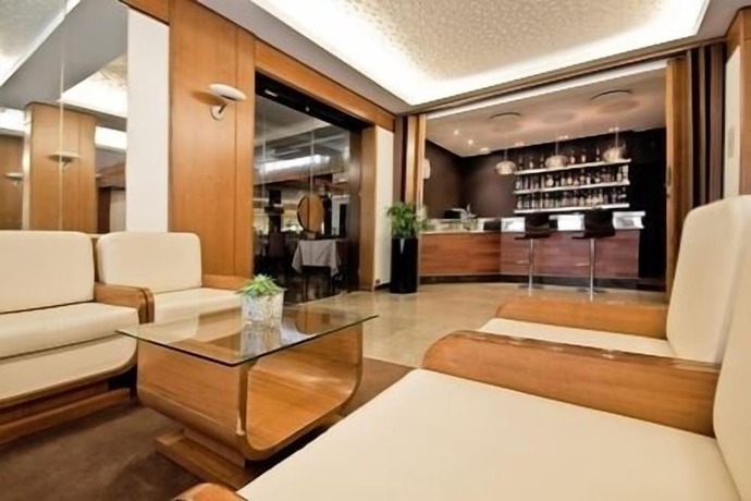 Imagen de los interiores del Hotel Terme Igea Suisse. Foto 5