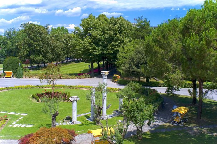 Imagen de los exteriores del Hotel Terme Neroniane. Foto 17