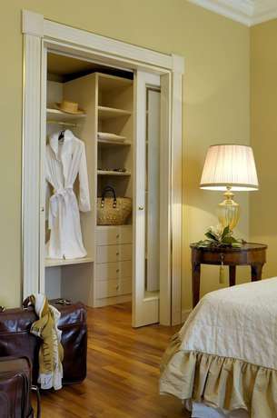 Imagen de la habitación del Hotel Terme Neroniane. Foto 9