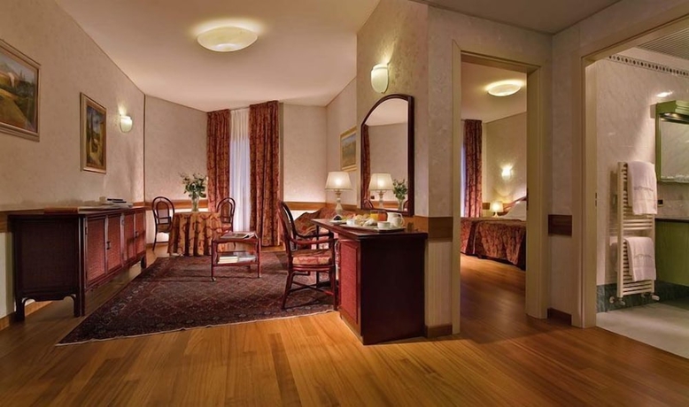 Imagen de la habitación del Hotel Terme Petrarca. Foto 8