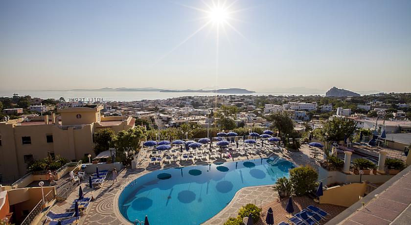 Imagen de los interiores del Hotel Terme President. Foto 7