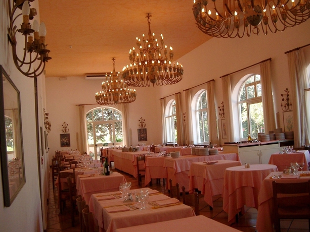 Imagen del bar/restaurante del Hotel Terme Rosaleo. Foto 3