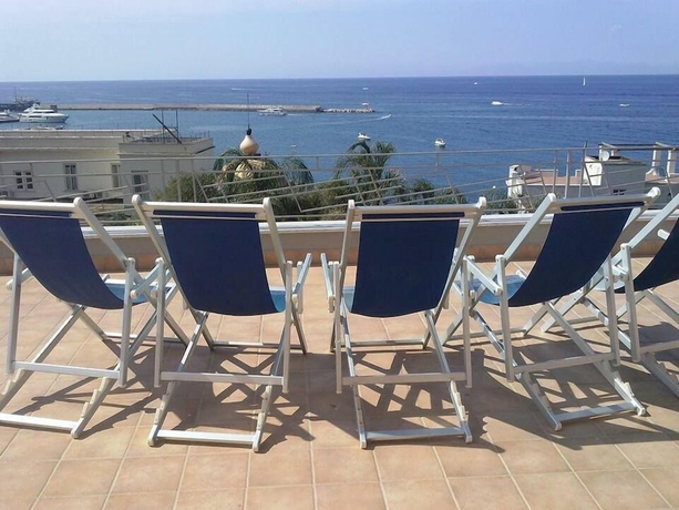 Imagen de los exteriores del Hotel Terme Rosaleo. Foto 15
