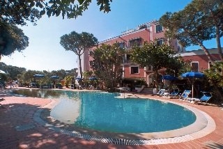 Imagen de la piscina del Hotel Terme San Valentino. Foto 5