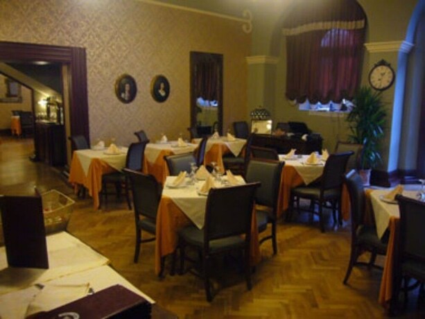 Imagen del bar/restaurante del Hotel Terme Sarnano. Foto 4