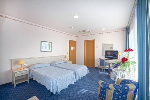 Imagen de la habitación del Hotel Terme Villa Pace. Foto 1