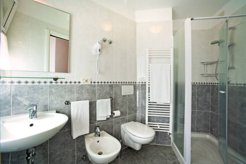 Imagen de la habitación del Hotel Terme Villa Pace. Foto 2