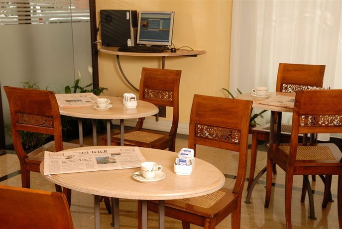 Imagen del bar/restaurante del Hotel Terminal, Milán. Foto 4