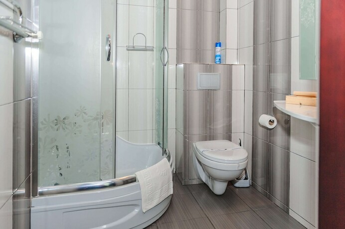 Imagen de la habitación del Hotel Terminal-A. Foto 16