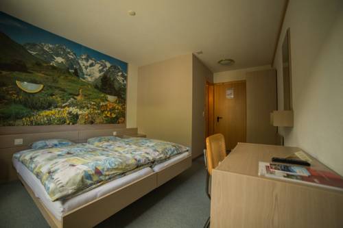 Imagen de la habitación del Hotel Terminus, CHAMPEX LE LAC. Foto 13