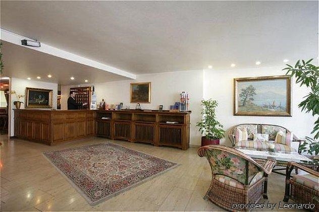 Imagen general del Hotel Terminus, Dusseldorf. Foto 8