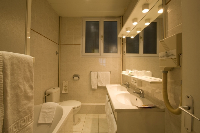 Imagen de la habitación del Hotel Terminus Lyon. Foto 5