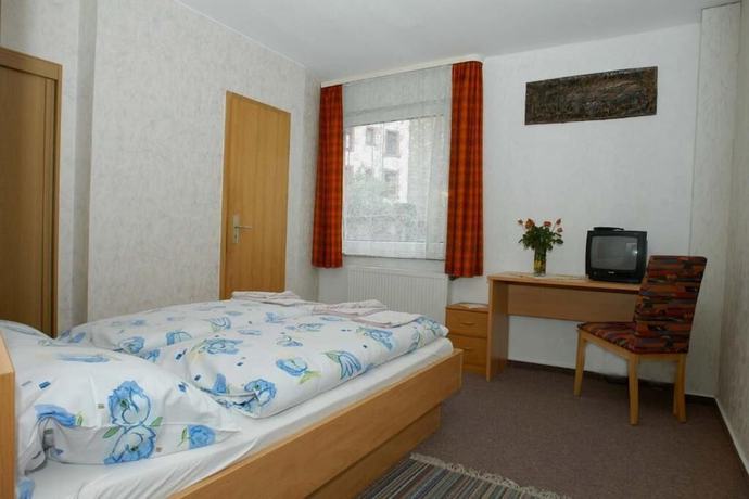 Imagen de la habitación del Hotel Terminus, Mainz. Foto 13