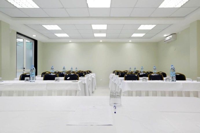 Imagen de los interiores del Hotel Terminus, Maputo. Foto 7