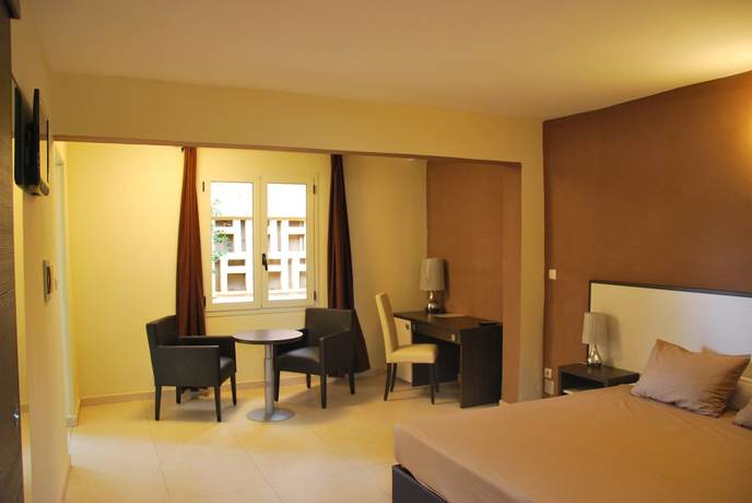 Imagen de la habitación del Hotel Terminus, Niamey. Foto 2