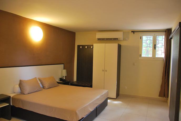 Imagen de la habitación del Hotel Terminus, Niamey. Foto 4