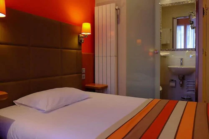 Imagen de la habitación del Hotel Terminus Orléans. Foto 11