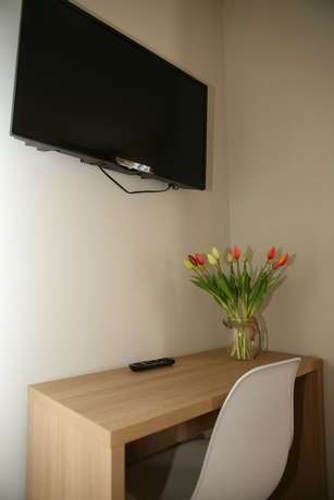 Imagen de la habitación del Hotel Terminus Puigcerdà. Foto 15