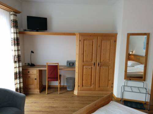 Imagen de la habitación del Hotel Terminus, SAMEDAN . Foto 4
