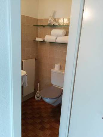 Imagen de la habitación del Hotel Terminus, SAMEDAN . Foto 16