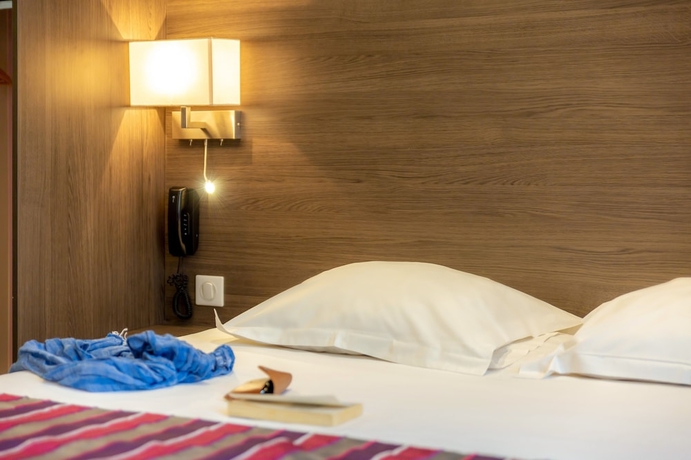 Imagen de la habitación del Hotel Terminus Saint Charles. Foto 15