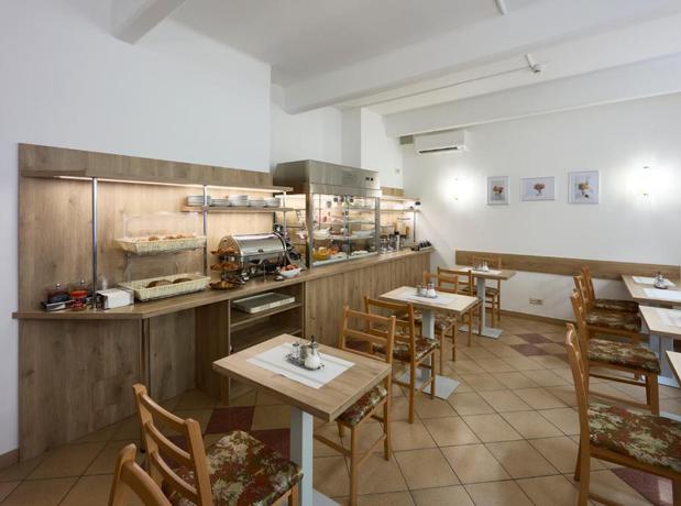 Imagen del bar/restaurante del Hotel Terminus Vienna. Foto 2