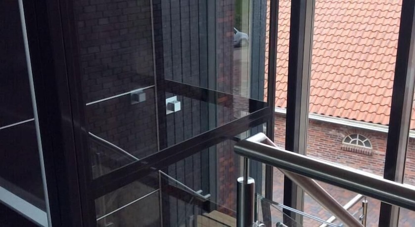 Imagen de la habitación del Hotel Termunterzijl. Foto 8