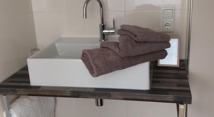 Imagen de la habitación del Hotel Termunterzijl. Foto 14