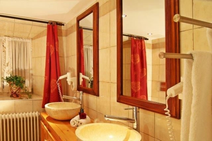 Imagen de la habitación del Hotel Terofal. Foto 2