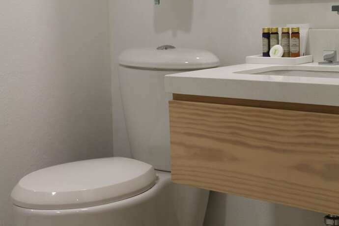 Imagen de la habitación del Hotel Terra Biohotel. Foto 22