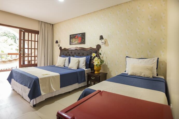 Imagen de la habitación del Hotel Terra Dos Diamantes. Foto 17