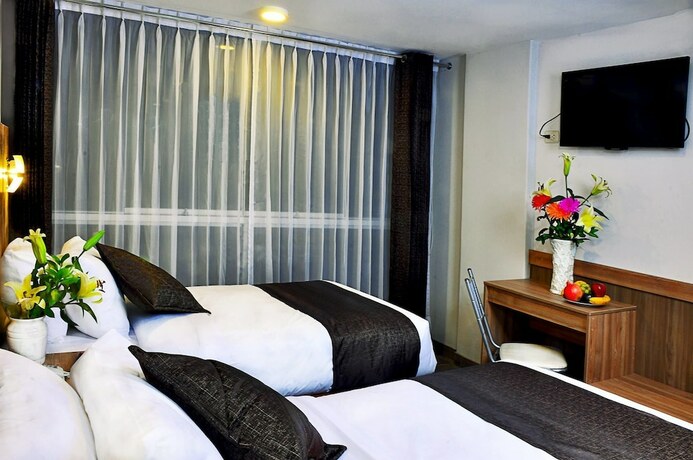 Imagen de la habitación del Hotel Terra Mistica Monasterio. Foto 16