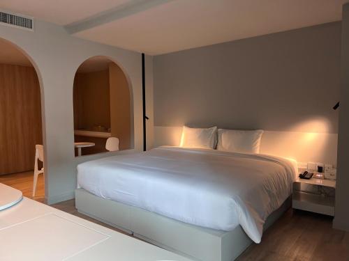 Imagen de la habitación del Hotel Terra Nara. Foto 16