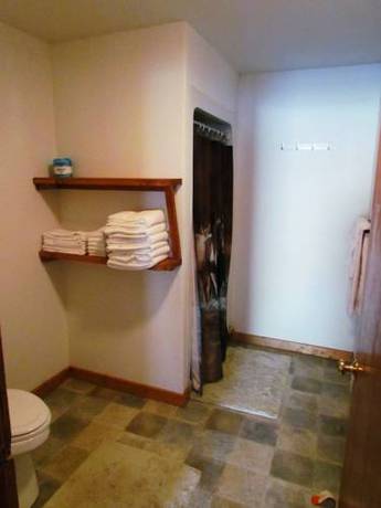 Imagen de la habitación del Hotel Terra Nova Cabins. Foto 15