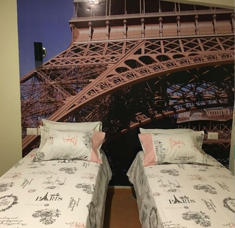 Imagen de la habitación del Hotel Terra Suites ecogreenhotels. Foto 10
