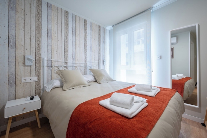 Imagen de la habitación del Hotel Terra de Padr&oacute;n Quality Rooms. Foto 6