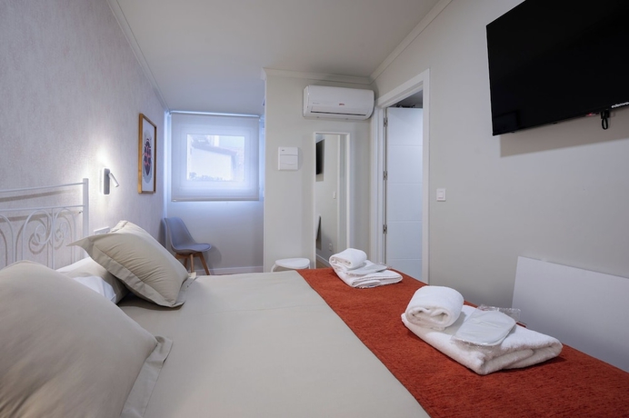 Imagen de la habitación del Hotel Terra de Padr&oacute;n Quality Rooms. Foto 12
