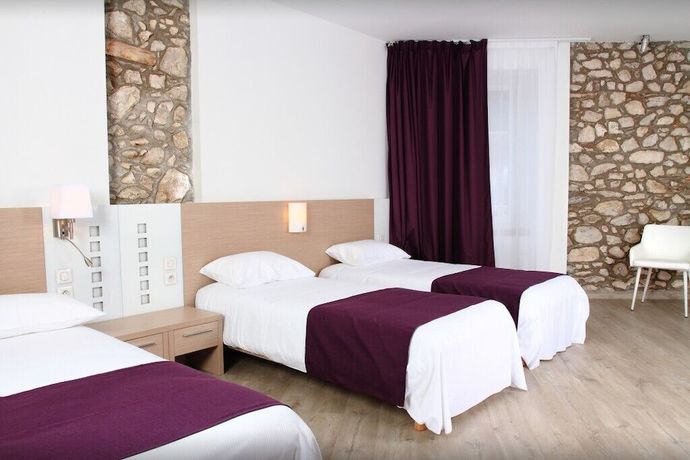 Imagen de la habitación del Hotel TerraNostra, Tarascon-sur-Ari&egrave;ge. Foto 7
