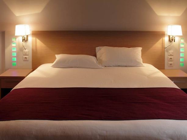 Imagen de la habitación del Hotel TerraNostra, Tarascon-sur-Ari&egrave;ge. Foto 11