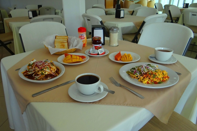 Imagen del bar/restaurante del Hotel Terracaribe - In Cancun (downtown Cancun). Foto 2