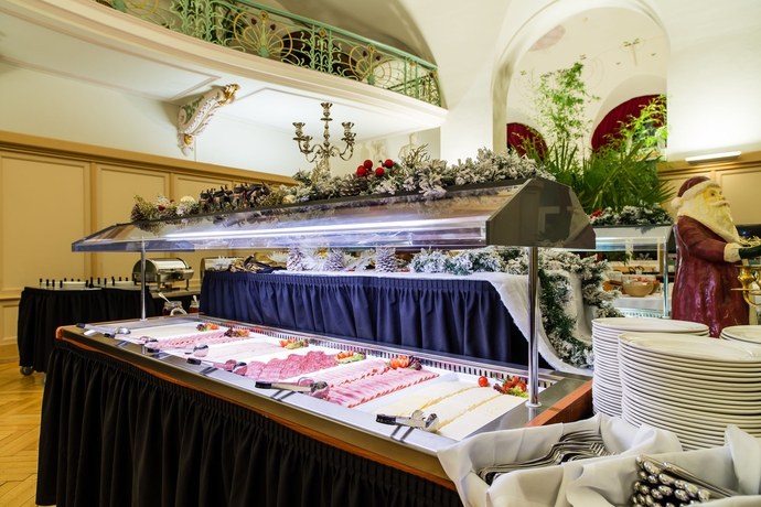 Imagen del bar/restaurante del Hotel Terrace. Foto 3