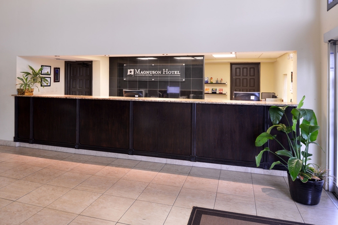 Imagen de los interiores del Hotel Terrace Garden Inn. Foto 15