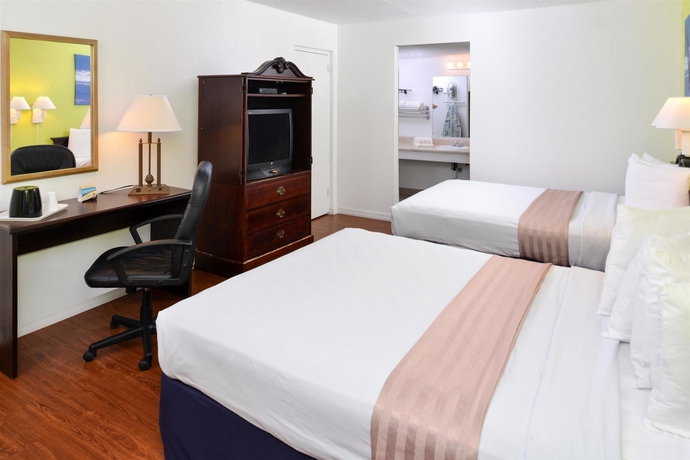 Imagen de la habitación del Hotel Terrace Garden Inn. Foto 12