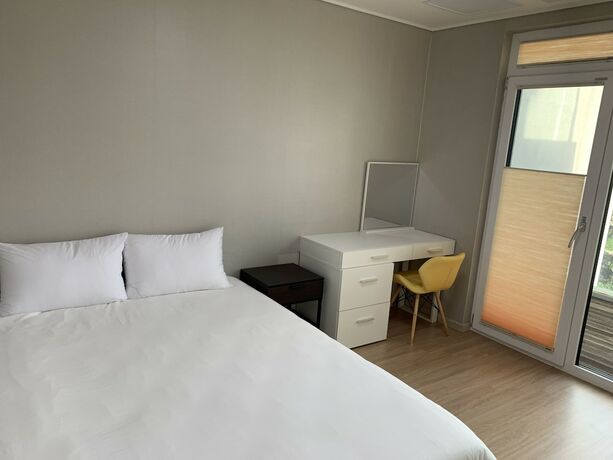 Imagen de la habitación del Hotel Terrace Hill Resort. Foto 19
