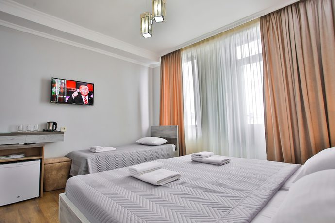 Imagen de la habitación del Hotel Terrace Kutaisi. Foto 17