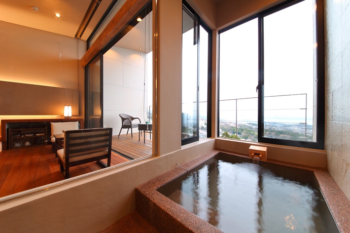 Imagen de la habitación del Hotel Terrace Midoubaru. Foto 12