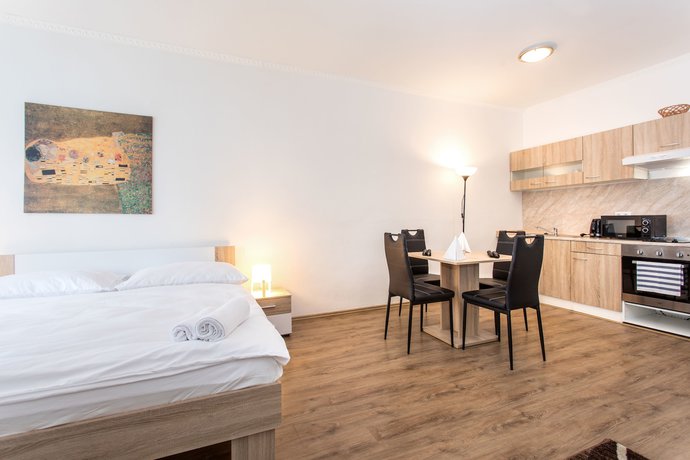 Imagen de la habitación del Hotel Terrace Prague. Foto 7