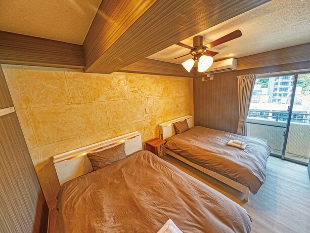 Imagen de la habitación del Hotel Terrace Resort Mihama. Foto 16