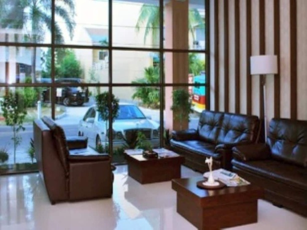 Imagen general del Hotel Terrace Subic Bay. Foto 1