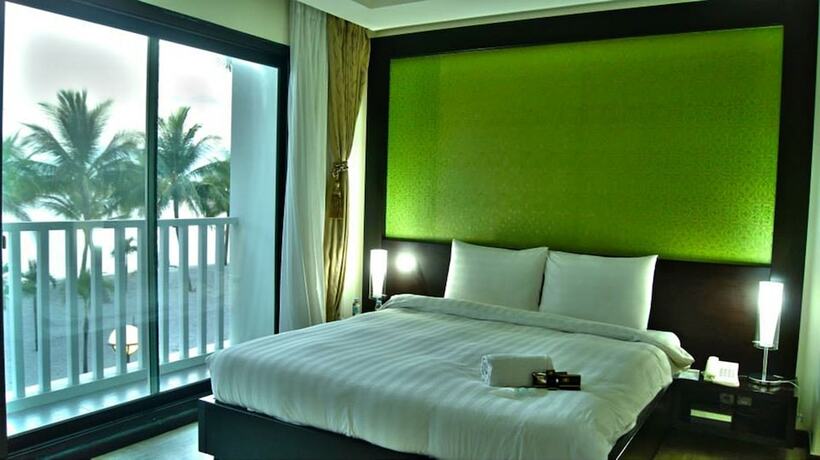 Imagen general del Hotel Terrace Subic Bay. Foto 2